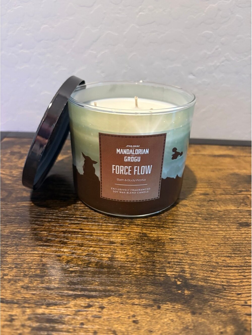 Bath and Body Works 3 Wick Candle